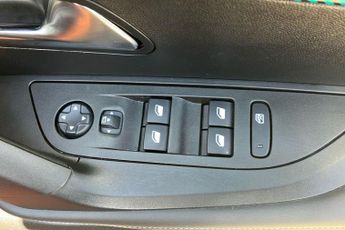 Peugeot E 2008 50kwh Allure Premium  Plus Suv 5dr Electric Auto (7kw Charger) (