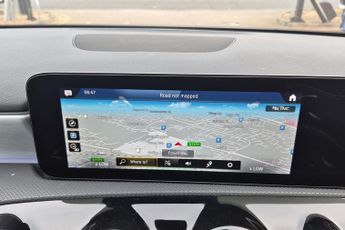 Mercedes Benz A Class 1.3 A200 Amg Line (premium) Hatchback 5dr Petrol 7g Dct Euro 6 (