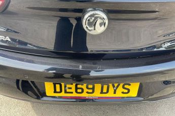 Vauxhall Astra 1.4i Turbo Gpf Elite Nav Hatchback 5dr Petrol Auto Euro 6 (s/s) 