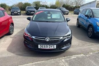 Vauxhall Astra 1.4i Turbo Gpf Elite Nav Hatchback 5dr Petrol Auto Euro 6 (s/s) 