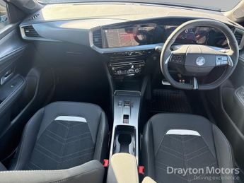 Vauxhall Mokka Electric 54kwh Ultimate Suv 5dr Electric Auto (156 Ps)