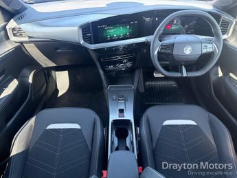 Vauxhall Mokka Electric 54kwh Ultimate Suv 5dr Electric Auto (156 Ps)