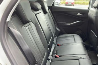 Vauxhall Grandland X 1.2 Turbo Elite Nav Suv 5dr Petrol Auto 8spd Euro 6 (s/s) (130 P