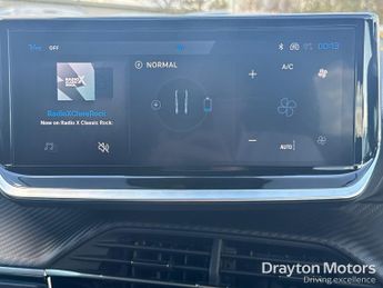 Peugeot E 208 50kwh Gt Hatchback 5dr Electric Auto (7.4kw Charger) (136 Ps)