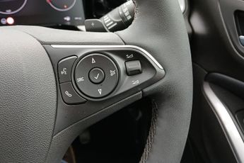 Vauxhall Grandland 1.2 Turbo Ultimate Suv 5dr Petrol Auto Euro 6 (s/s) (130 Ps)