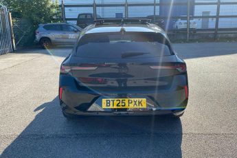 Vauxhall Astra 1.2 Turbo Ultimate Hatchback 5dr Petrol Auto Euro 6 (s/s) (130 P
