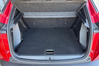 Peugeot 2008 SUV 1.2 Puretech Allure Suv 5dr Petrol Eat Euro 6 (s/s) (130 Ps)