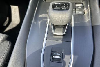 Nissan Qashqai 1.3 Dig T Mhev N Connecta Suv 5dr Petrol Hybrid Xtron Euro 6 (s/