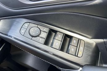 Nissan Qashqai 1.3 Dig T Mhev N Connecta Suv 5dr Petrol Hybrid Xtron Euro 6 (s/