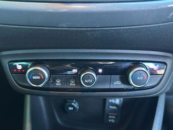 Vauxhall Crossland 1.2 Turbo Ultimate Suv 5dr Petrol Auto Euro 6 (s/s) (130 Ps)