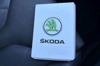 Skoda Enyaq iV Iv 62kwh 60 Suv 5dr Electric Auto (dc120kw) (179 Ps)