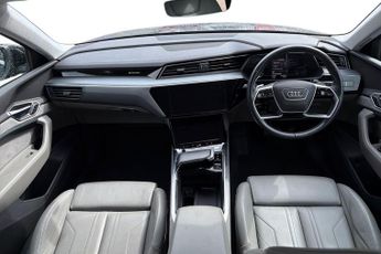 Audi E Tron 50 Sport Suv 5dr Electric Auto Quattro 71.2kwh (313 Ps)