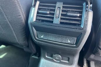 Skoda Karoq 1.5 Tsi Act Sportline Suv 5dr Petrol Dsg Euro 6 (s/s) (150 Ps)