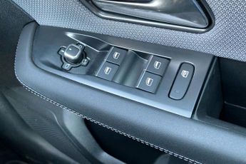 Vauxhall Grandland 1.2 Gs Suv 5dr Petrol Hybrid E Dct Euro 6 (s/s) (136 Ps)