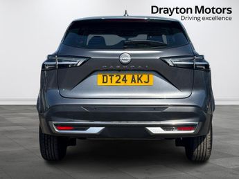 Nissan Qashqai 1.3 Dig T Mhev Acenta Premium Suv 5dr Petrol Hybrid Xtron Euro 6