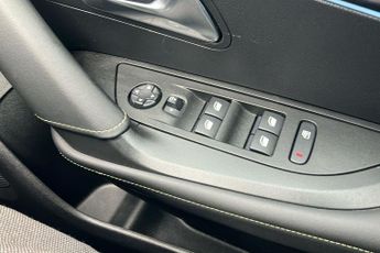 Peugeot E 2008 50kwh Gt Suv 5dr Electric Auto (7kw Charger) (136 Ps)