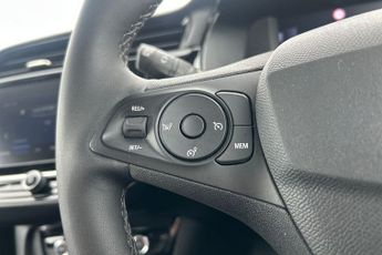 Vauxhall Corsa Electric 50kwh Design Hatchback 5dr Electric Auto (136 Ps)