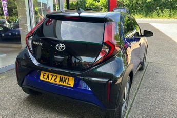 Toyota Aygo X 1.0 Vvt I Edge Hatchback 5dr Petrol X Shift Euro 6 (s/s) (72 Ps)