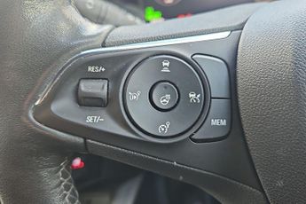 Vauxhall Mokka Electric 50kwh Ultimate Suv 5dr Electric Auto (136 Ps)