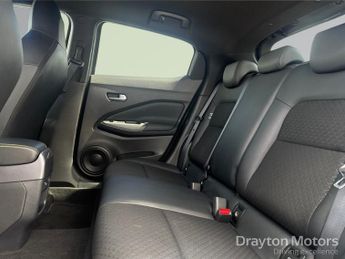 Nissan Juke 1.0 Dig T Kiiro Suv 5dr Petrol Dct Auto Euro 6 (s/s) (114 Ps)