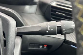 Peugeot E 2008 50kwh Gt Suv 5dr Electric Auto (7kw Charger) (136 Ps)
