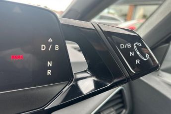 Volkswagen ID3 Pro Performance 58kwh Life Hatchback 5dr Electric Auto (204 Ps)