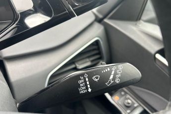 Volkswagen ID3 Pro Performance 58kwh Life Hatchback 5dr Electric Auto (204 Ps)