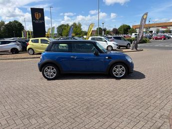 MINI 3 Door Hatch 1.6 Cooper D Hatchback 3dr Diesel Manual Euro 5 (s/s) (112 Ps)
