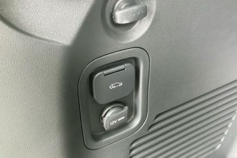 Kia Ev9 99.8kwh Air Suv 5dr Electric Auto Rwd (200 Bhp)