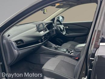 Nissan Qashqai 1.3 Dig T Mhev N Connecta Suv 5dr Petrol Hybrid Xtron Euro 6 (s/