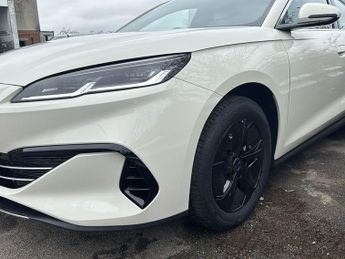 BYD Seal 6 DM i 1.5 10kWh Boost Saloon 4dr Petrol Plug-in Hybrid CVT Auto Euro 6