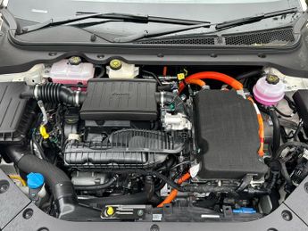 BYD Seal 6 DM i 1.5 10kWh Boost Saloon 4dr Petrol Plug-in Hybrid CVT Auto Euro 6