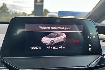 Volkswagen ID3 Pure Performance 45kwh Life Hatchback 5dr Electric Auto (150 Ps)