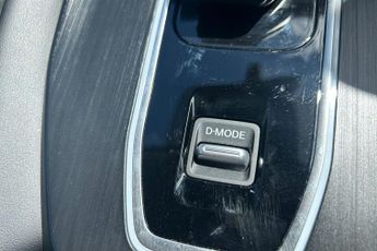 Nissan Qashqai 1.5 H E Power N Connecta Suv 5dr Petrol Hybrid Auto Euro 6 (s/s)