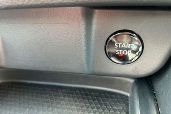 Nissan Qashqai 1.5 H E Power N Connecta Suv 5dr Petrol Hybrid Auto Euro 6 (s/s)