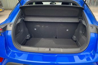 Vauxhall Mokka Electric 50kwh Ultimate Suv 5dr Electric Auto (136 Ps)