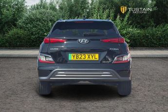 Hyundai Kona 39kwh Premium Suv 5dr Electric Auto (10.5kw Charger) (136 Ps)