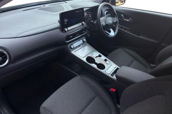 Hyundai Kona 39kwh Premium Suv 5dr Electric Auto (10.5kw Charger) (136 Ps)
