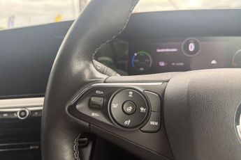 Vauxhall Mokka Electric 50kwh Ultimate Suv 5dr Electric Auto (136 Ps)