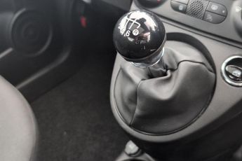 Fiat 500 1.0 Mhev Hatchback 3dr Petrol Manual Euro 6 (s/s) (70 Bhp)