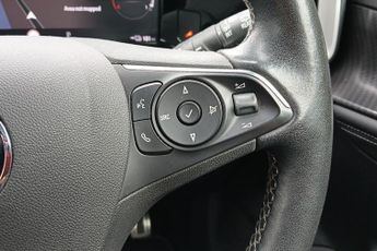 Vauxhall Mokka Electric 50kwh Ultimate Suv 5dr Electric Auto (136 Ps)