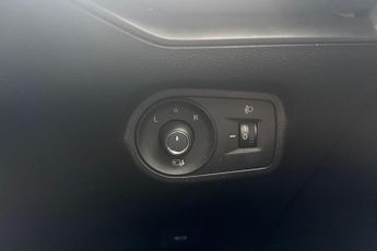 MG MG4 EV 64kwh Trophy Long Range Hatchback 5dr Electric Auto (203 Ps)
