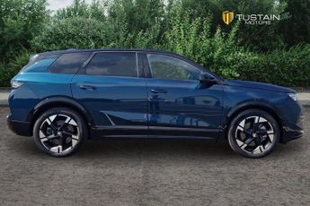 Vauxhall Grandland Electric 73kwh Ultimate Suv 5dr Electric Auto (213 Ps)
