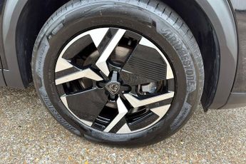 Peugeot E 2008 50kwh Gt Suv 5dr Electric Auto (11kw Charger) (136 Ps)