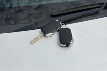 Kia Niro Self Charging Hybrid 1.6 Gdi 2 Suv 5dr Petrol Hybrid Dct Euro 6 (s/s) (139 Bhp)
