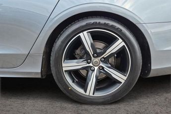 Volvo V90 2.0 D4 R Design Estate 5dr Diesel Auto Euro 6 (s/s) (190 Ps)