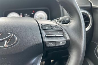 Hyundai Kona 39kwh Premium Suv 5dr Electric Auto (10.5kw Charger) (136 Ps)