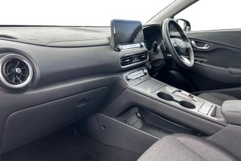 Hyundai Kona 39kwh Premium Suv 5dr Electric Auto (10.5kw Charger) (136 Ps)