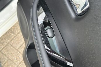 Nissan Leaf 39kwh Shiro Hatchback 5dr Electric Auto (150 Ps)
