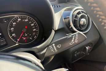 Audi A1 Sportback 1.6 Tdi Black Edition Sportback 5dr Diesel S Tronic Euro 6 (s/s)